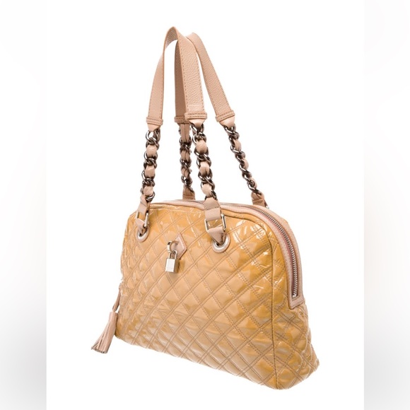 Patent leather quilted Marc Jacob’s Annabella shoulder bag - Picture 2 of 9